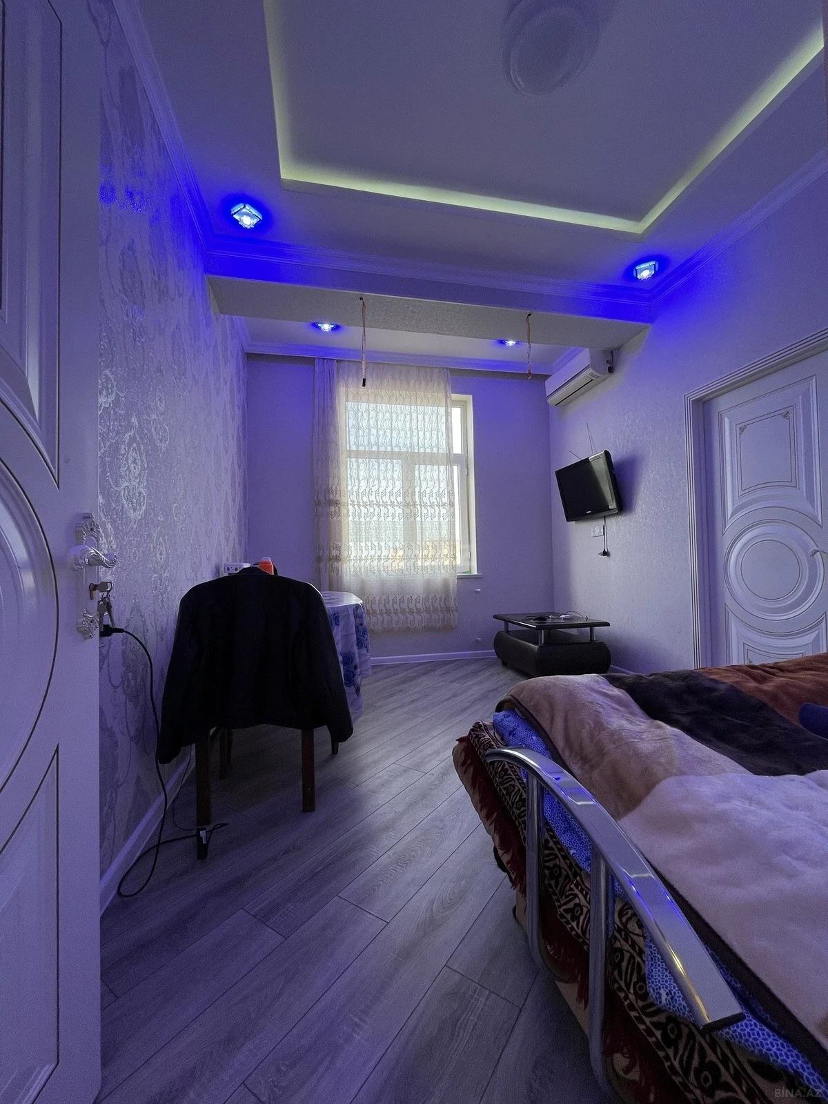 Satılır 2 otaqlı mənzil 53 m²