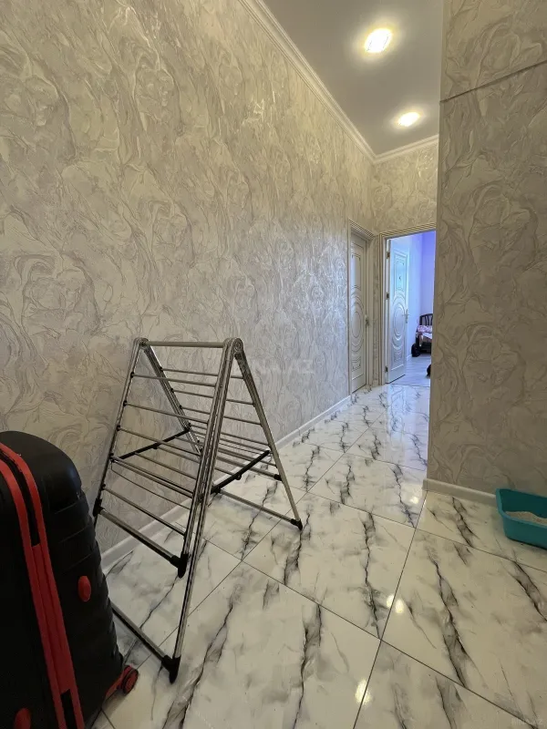 Satılır 2 otaqlı mənzil 53 m²