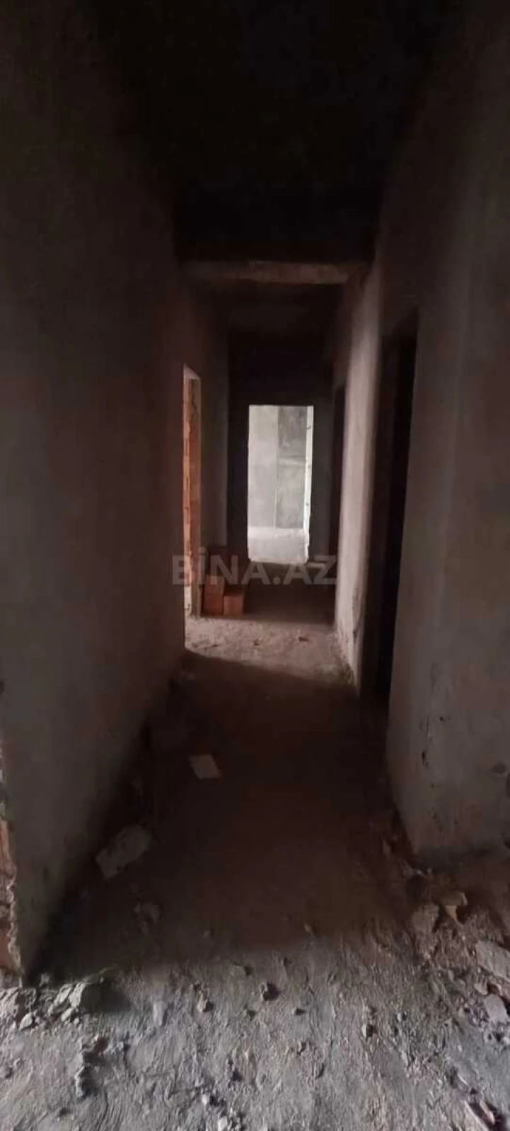 Satılır 2 otaqlı mənzil 115 m²