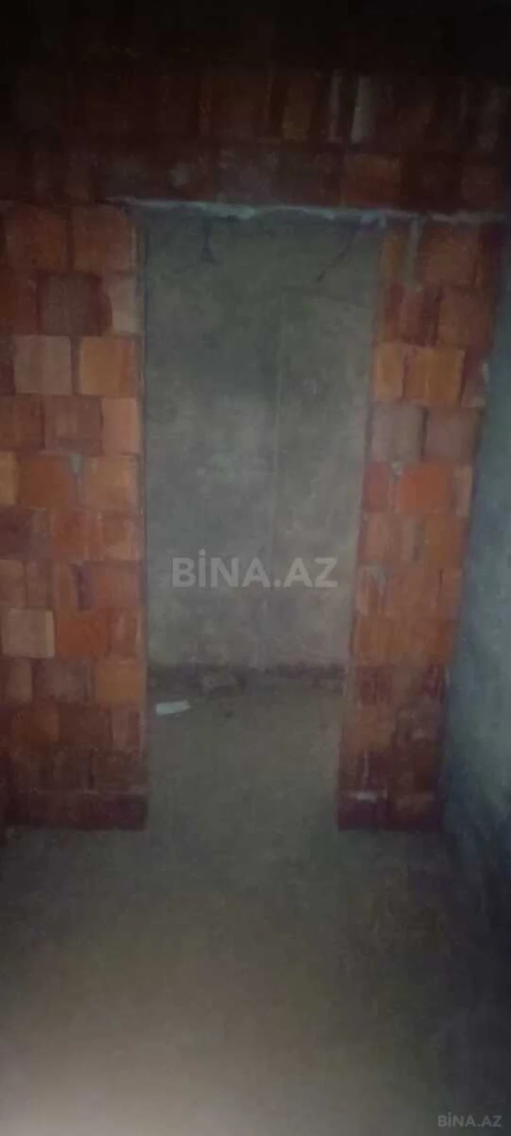 Satılır 2 otaqlı mənzil 115 m²