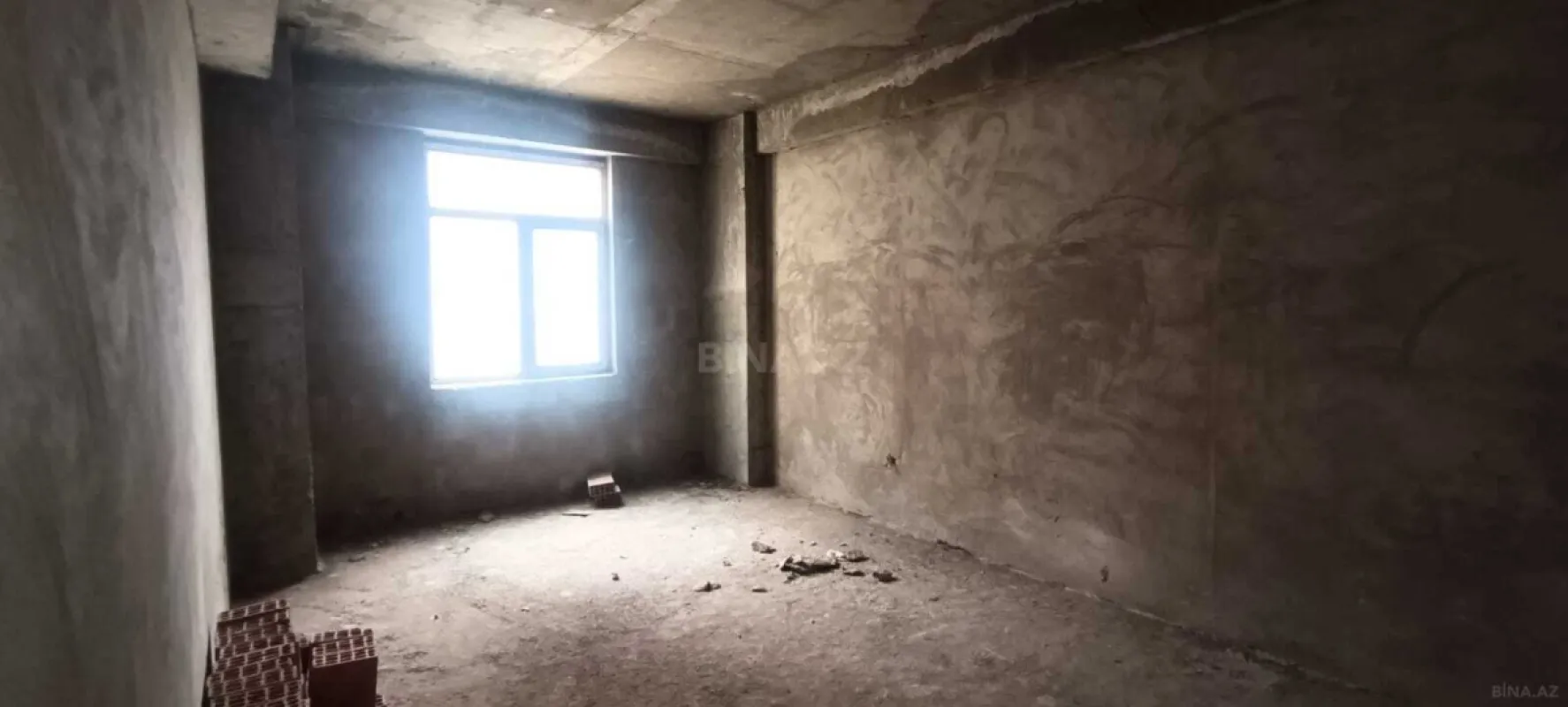 Satılır 2 otaqlı mənzil 115 m²