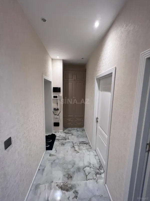 Kirayə verilir 2 otaqlı mənzil 65 m²