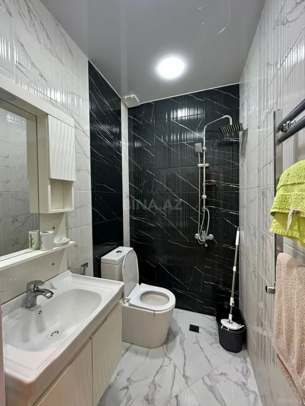 Kirayə verilir 2 otaqlı mənzil 65 m²