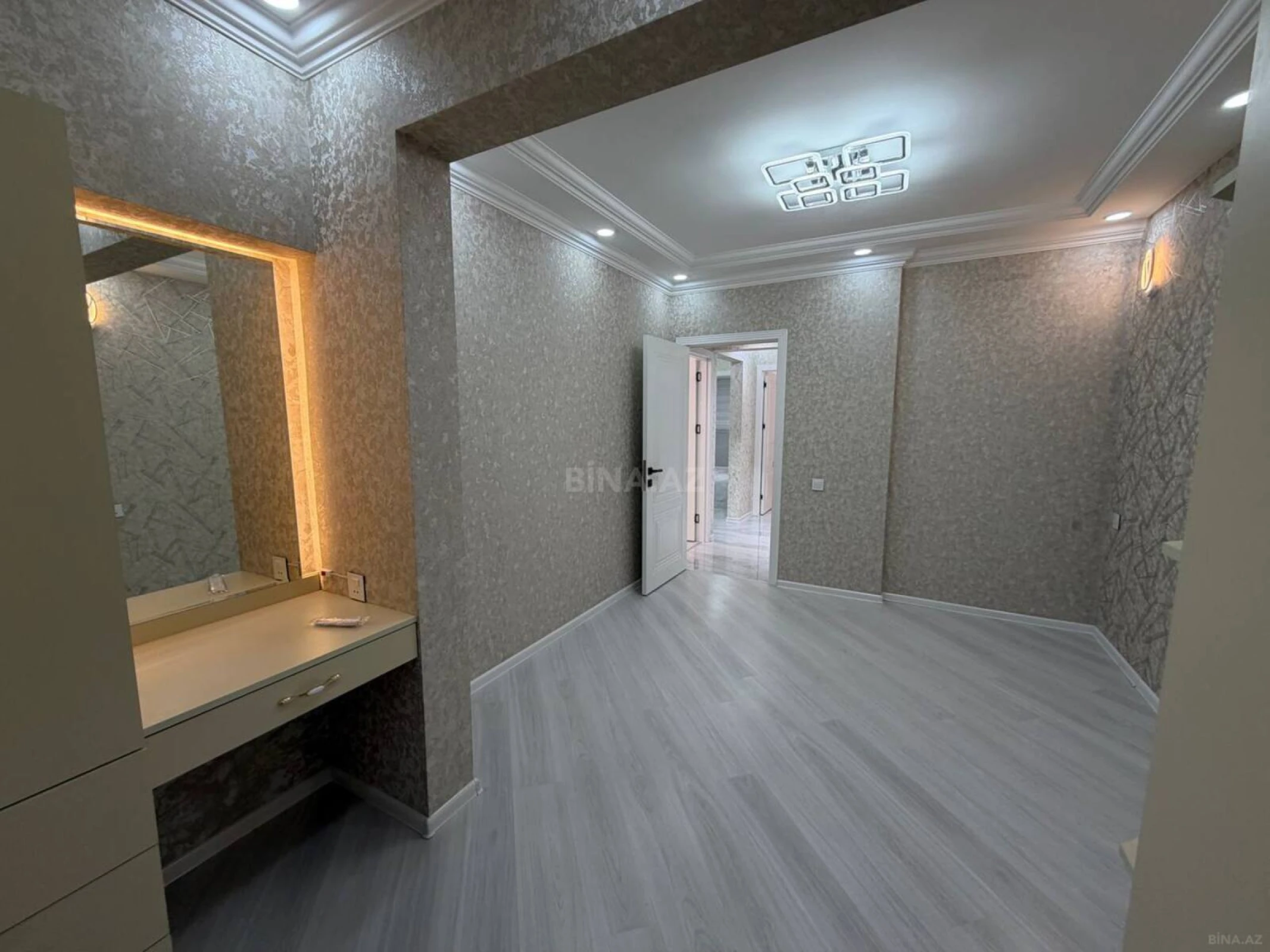 Satılır 3 otaqlı mənzil 80 m²