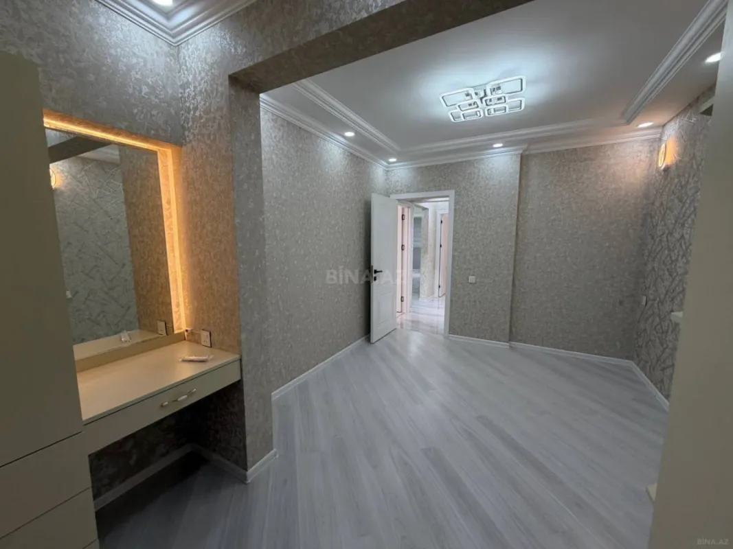 Satılır 3 otaqlı mənzil 80 m²