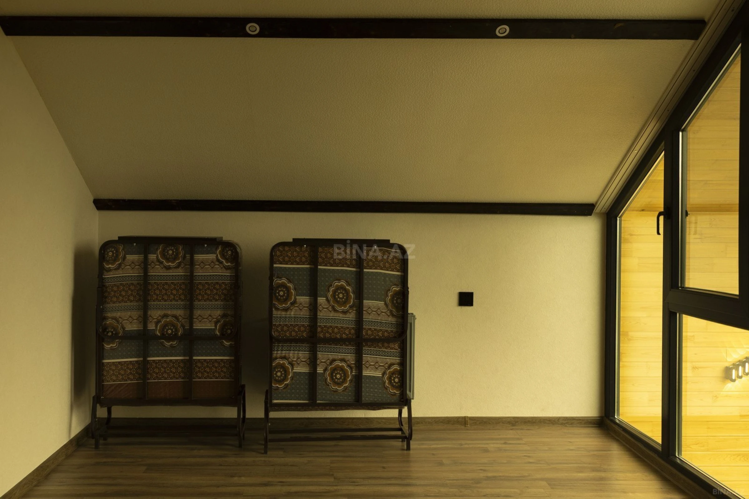 Kirayə verilir 4 otaqlı həyət evi 85 m²