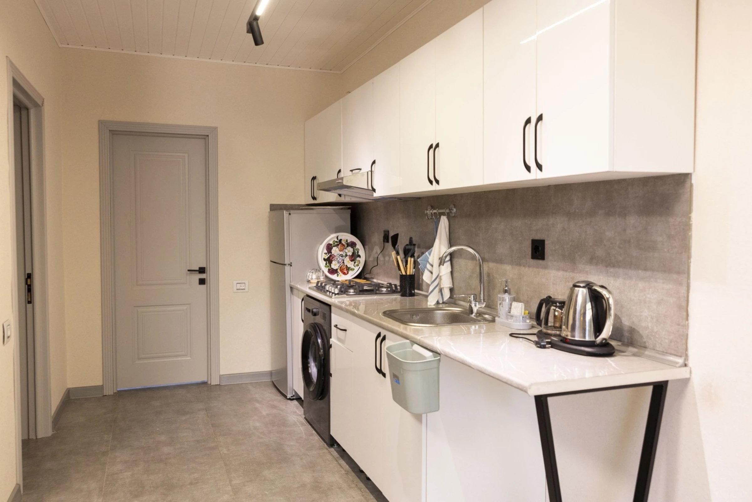 Kirayə verilir 4 otaqlı həyət evi 85 m²