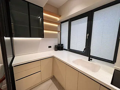 Kirayə verilir 2 otaqlı mənzil 75 m²