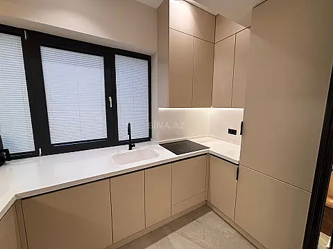 Kirayə verilir 2 otaqlı mənzil 75 m²