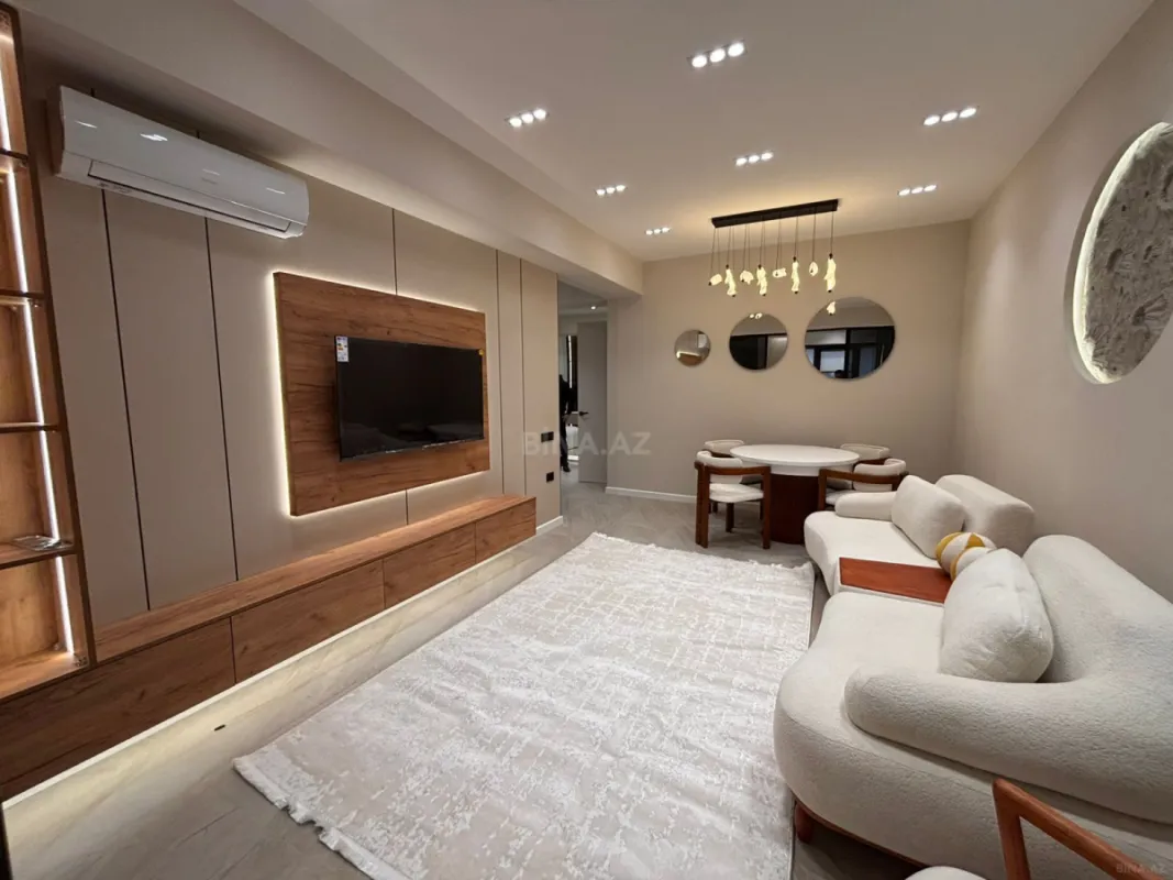 Kirayə verilir 2 otaqlı mənzil 75 m²