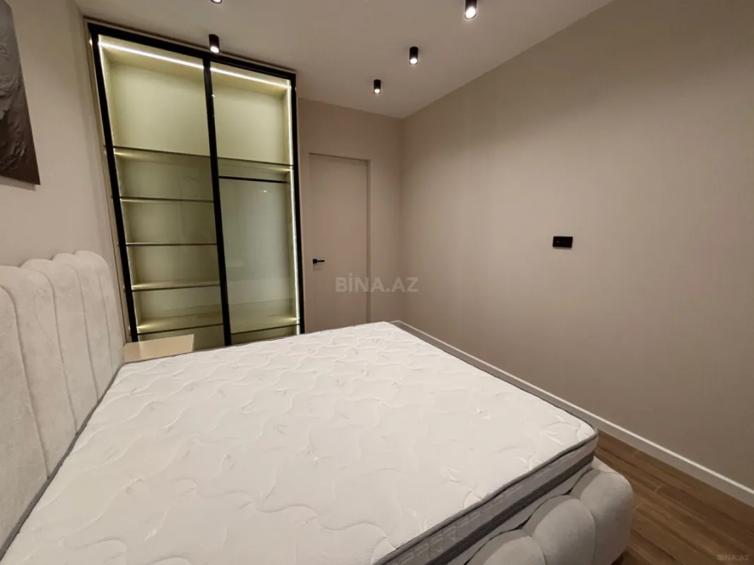 Kirayə verilir 2 otaqlı mənzil 75 m²