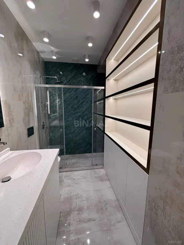 Kirayə verilir 2 otaqlı mənzil 75 m²