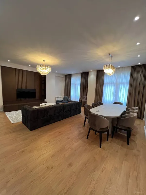 Kirayə verilir 3 otaqlı mənzil 170 m²