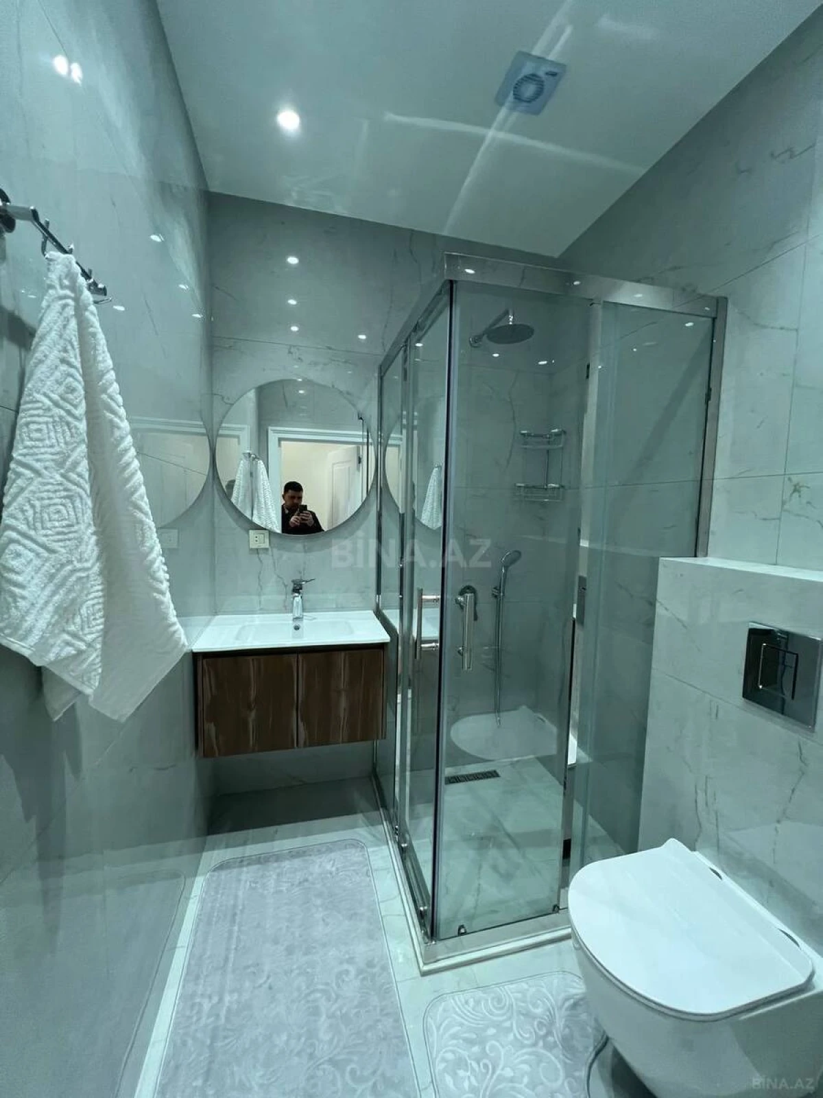 Kirayə verilir 3 otaqlı mənzil 170 m²