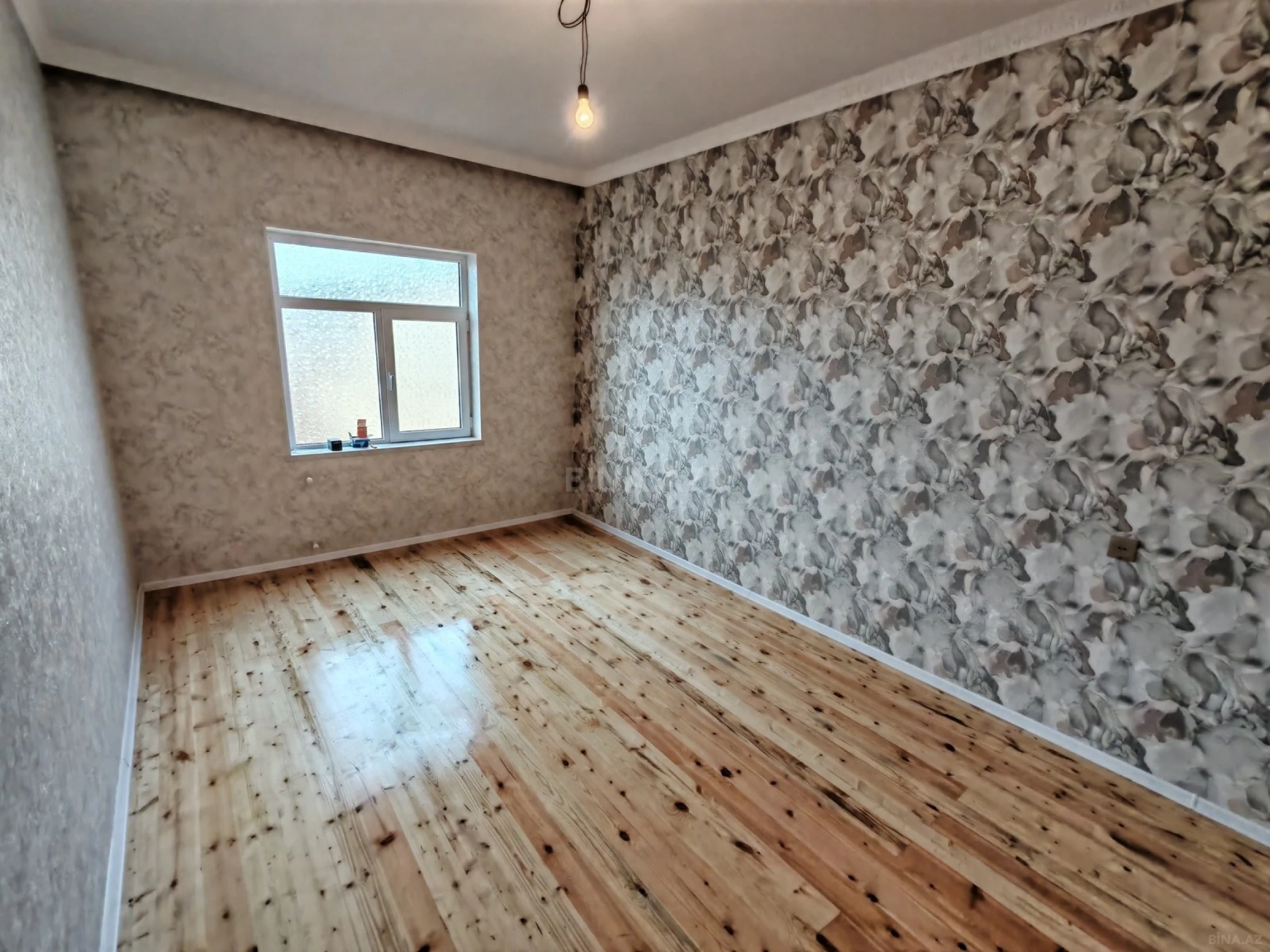 Satılır 3 otaqlı həyət evi 100 m²