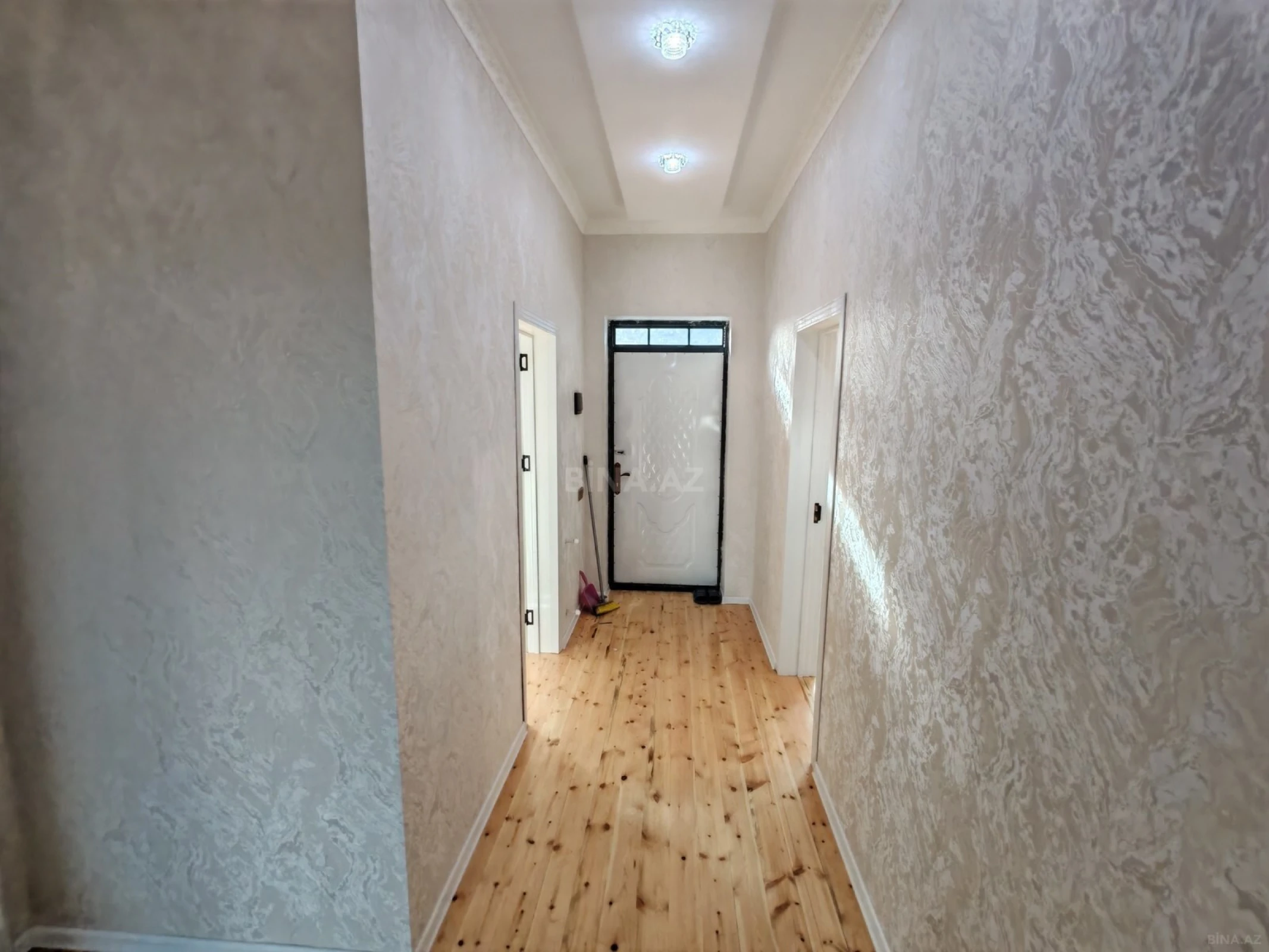 Satılır 3 otaqlı həyət evi 100 m²