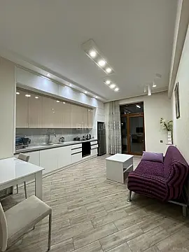 Kirayə verilir 2 otaqlı mənzil 100 m² — Bakı, Köhnə Günəşli 2 otaq 100.00 m²