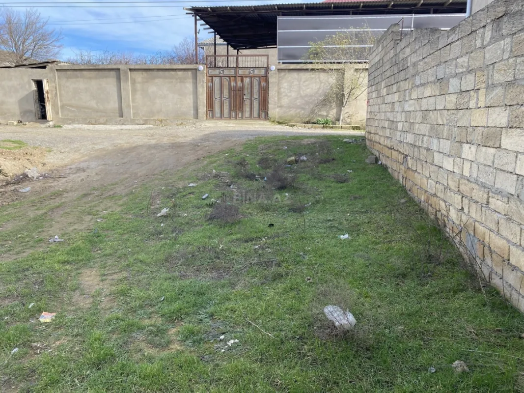 Satılır torpaq sahəsi 2 m²