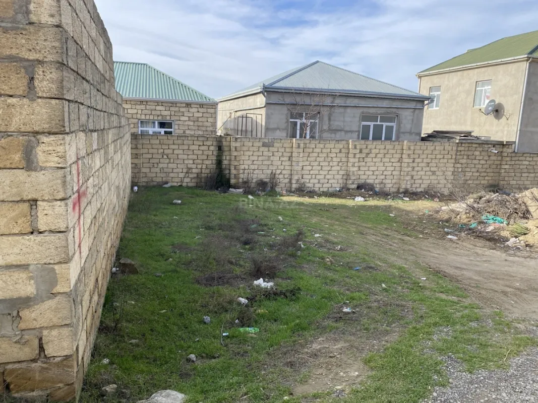 Satılır torpaq sahəsi 2 m²