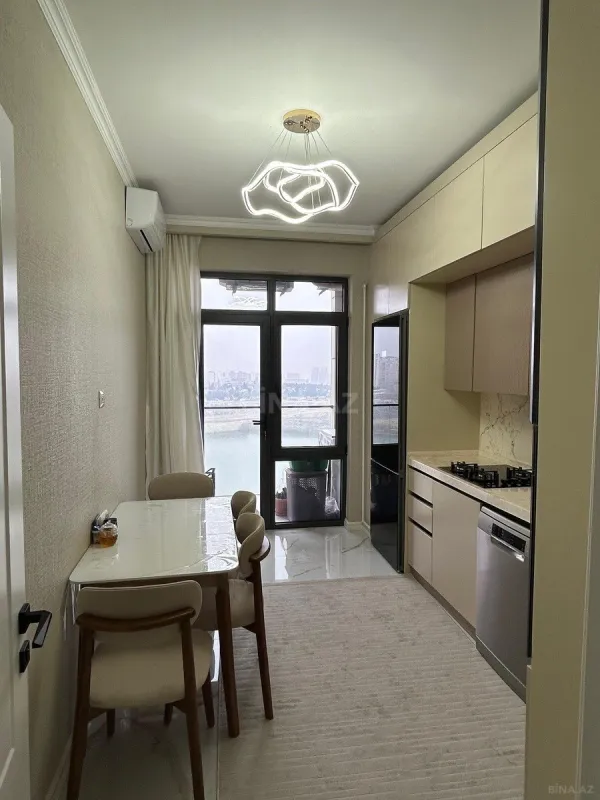 Satılır 3 otaqlı mənzil 85.7 m²