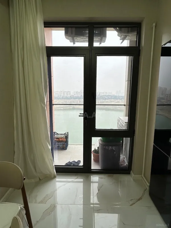 Satılır 3 otaqlı mənzil 85.7 m²