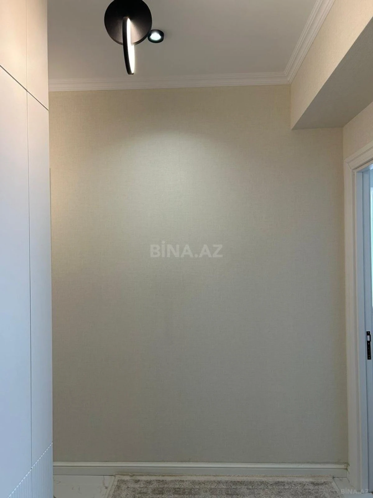 Satılır 3 otaqlı mənzil 85.7 m²