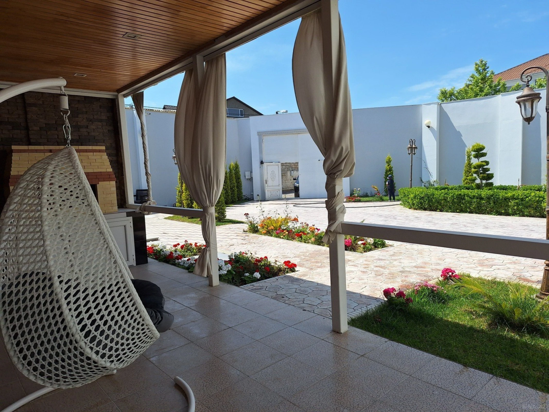 Satılır 7 otaqlı həyət evi 530 m²