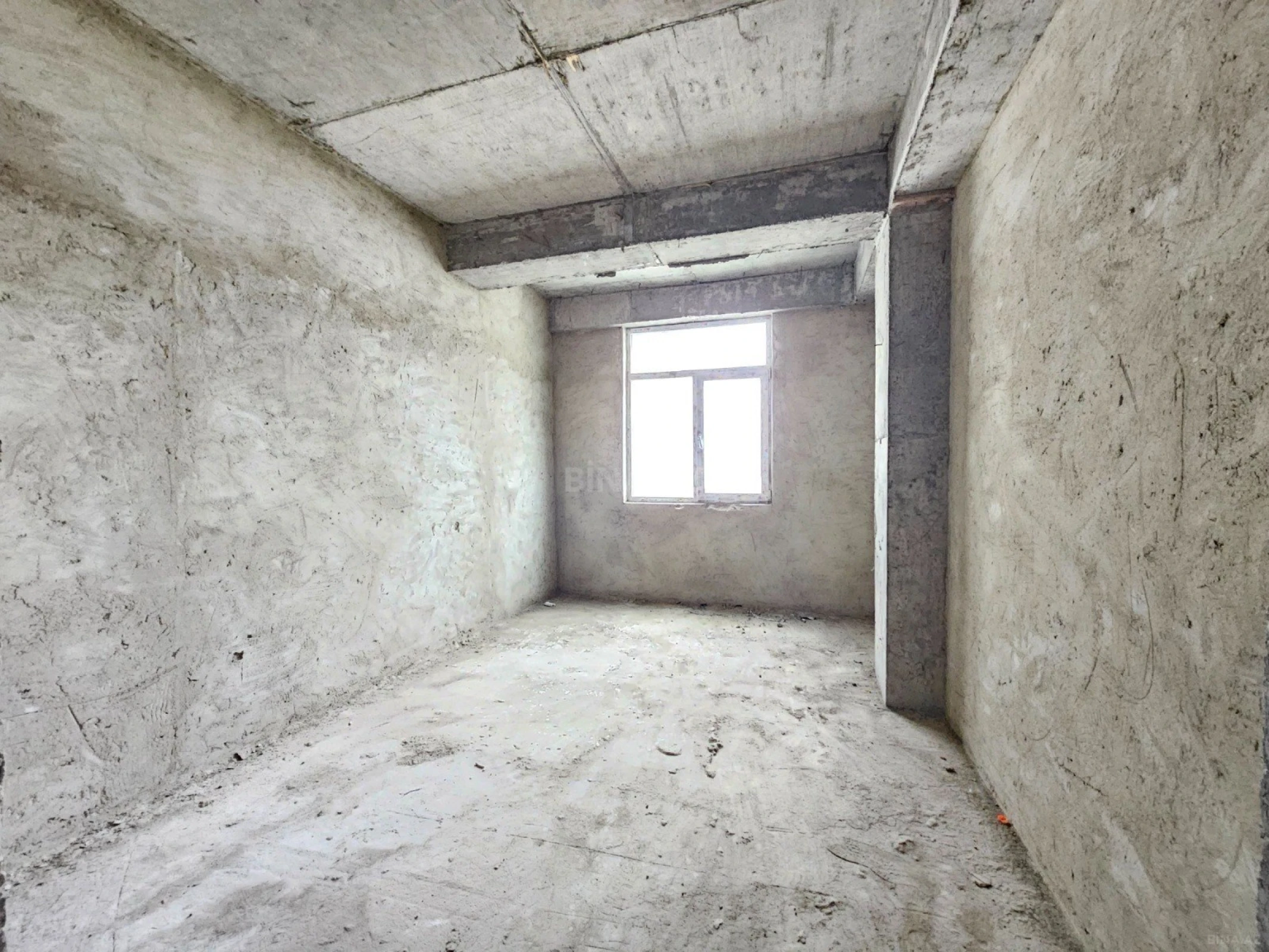 Satılır 3 otaqlı mənzil 103 m²