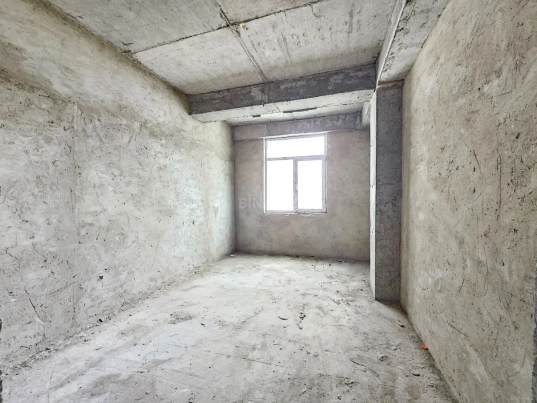 Satılır 3 otaqlı mənzil 103 m²