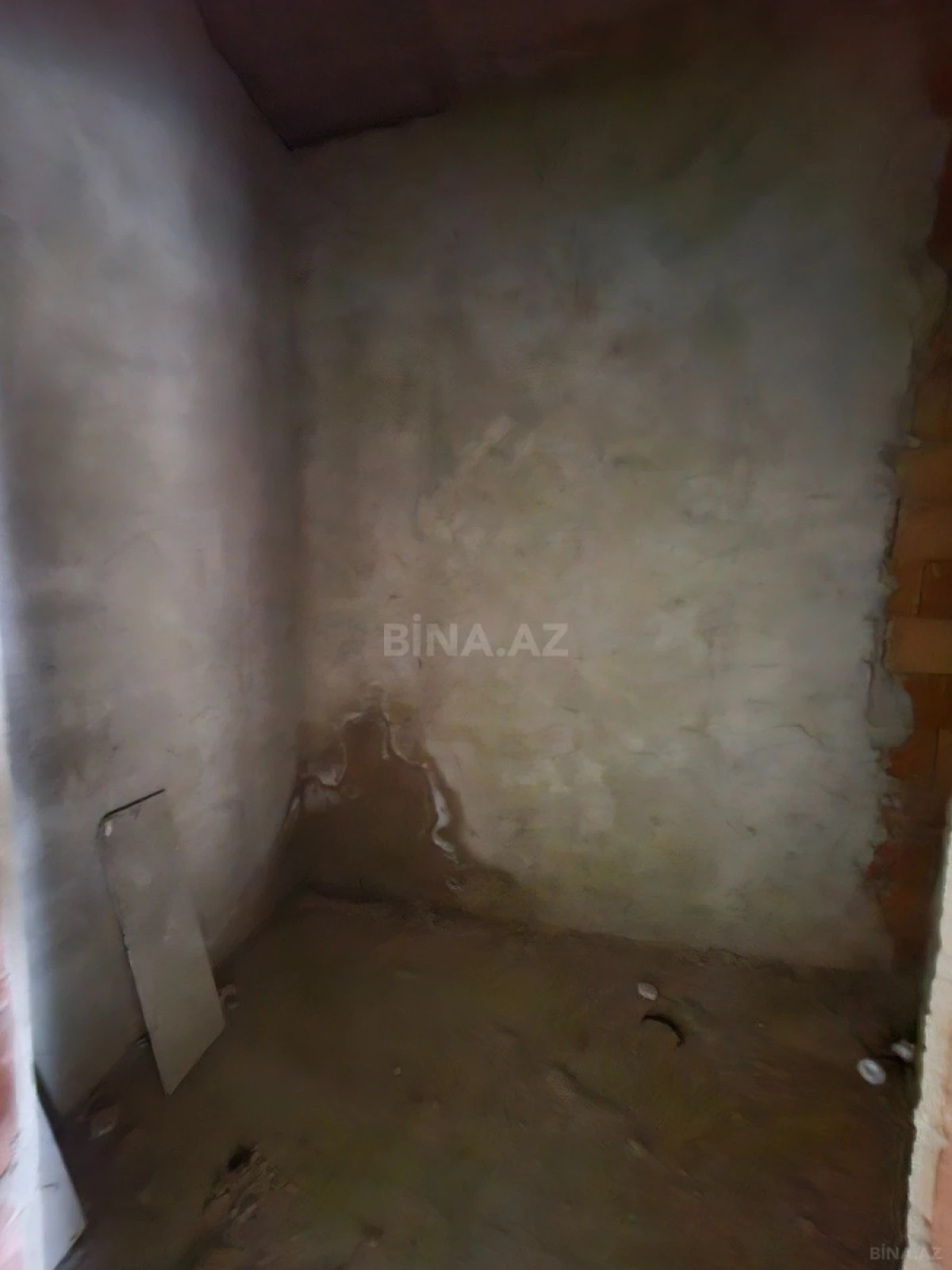 Satılır 3 otaqlı mənzil 103 m²