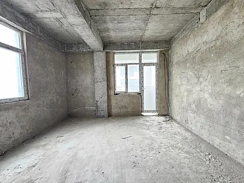 Satılır 3 otaqlı mənzil 103 m²