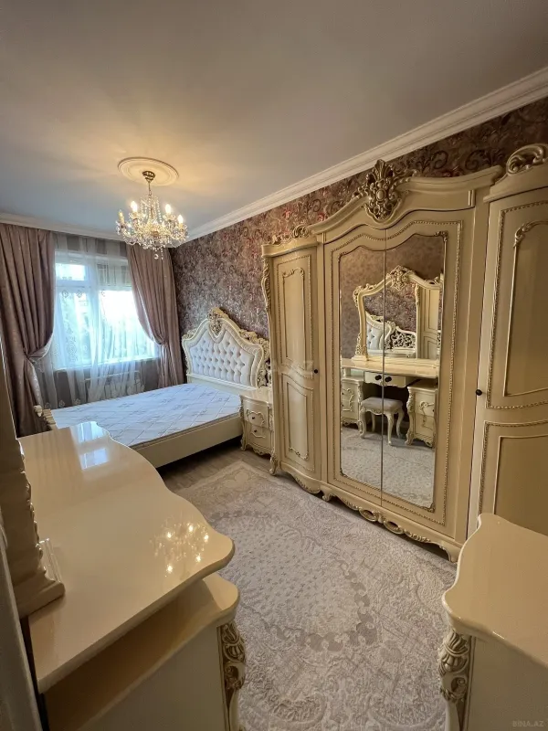 Satılır 2 otaqlı mənzil 58 m²