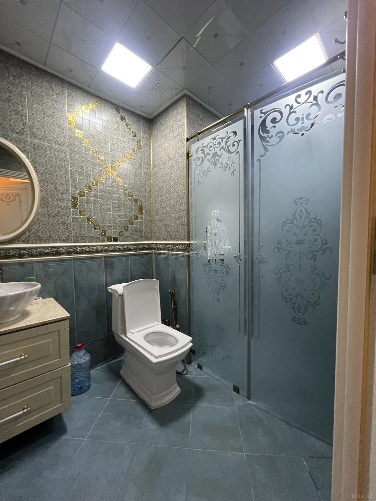 Satılır 2 otaqlı mənzil 58 m²