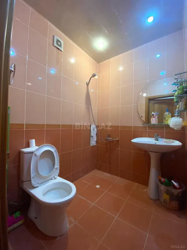 Satılır 3 otaqlı mənzil 150 m²