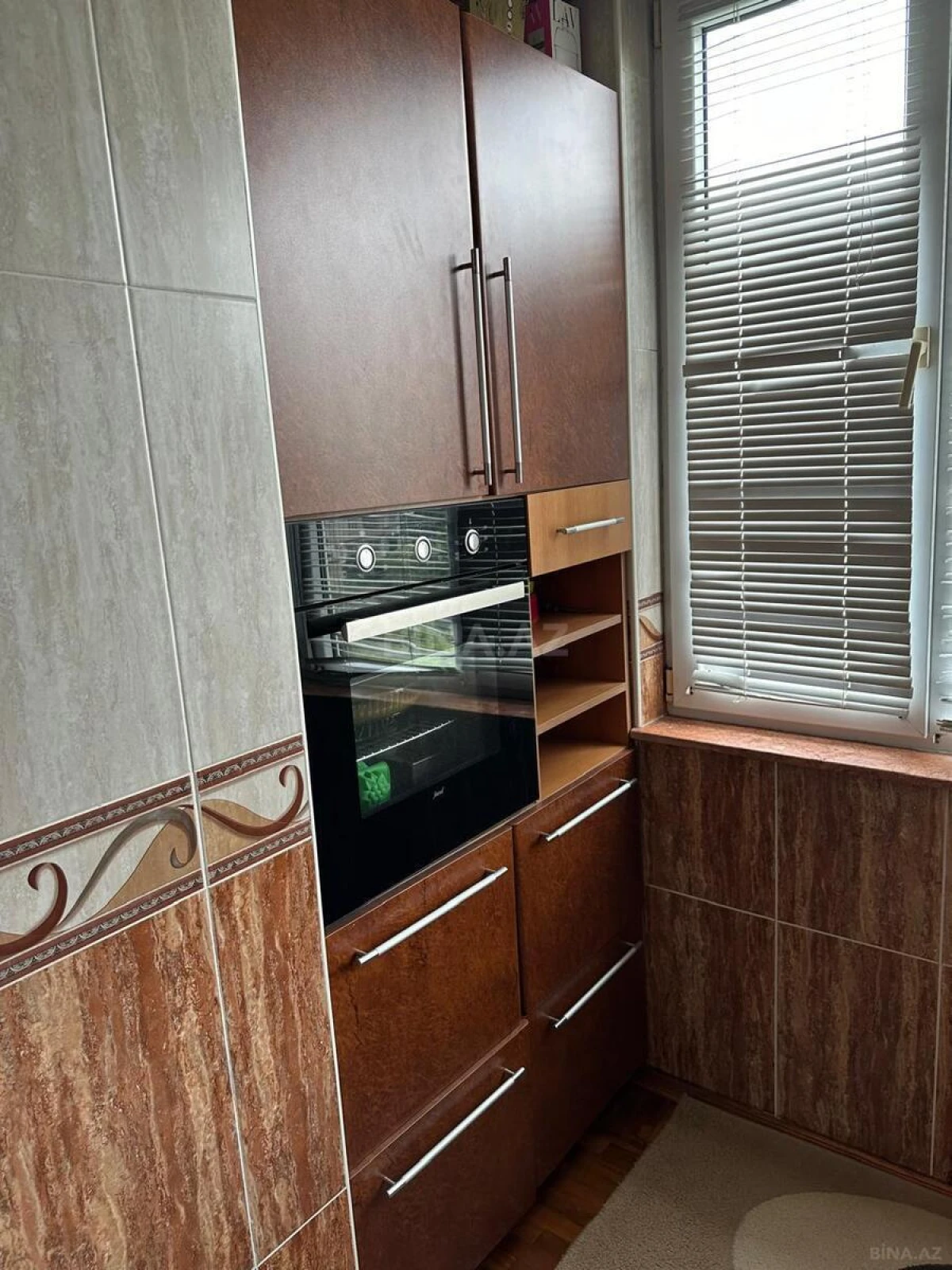 Satılır 3 otaqlı mənzil 95 m²
