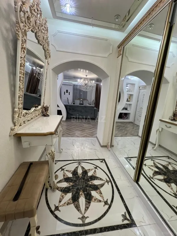 Kirayə verilir 3 otaqlı mənzil 103 m²