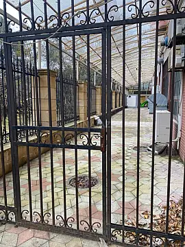 Satılır 4 otaqlı mənzil 170 m²