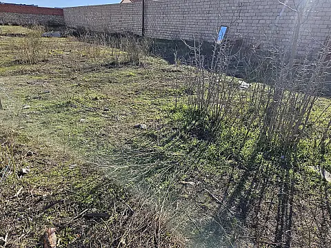 Satılır torpaq sahəsi 1.6 m²