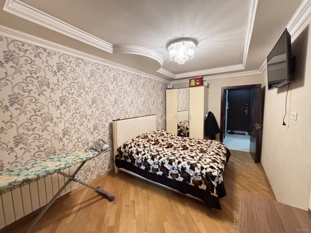 Kirayə verilir 2 otaqlı mənzil 75 m²
