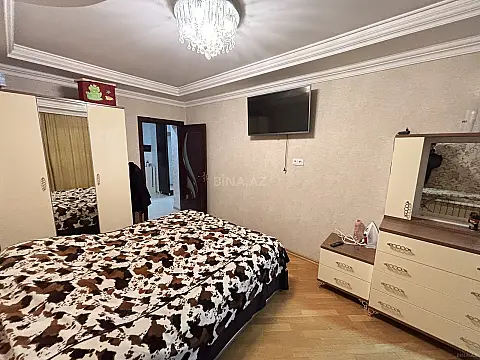 Kirayə verilir 2 otaqlı mənzil 75 m²