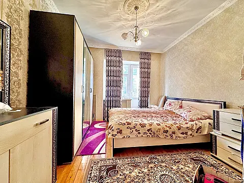 Satılır 2 otaqlı mənzil 55 m²