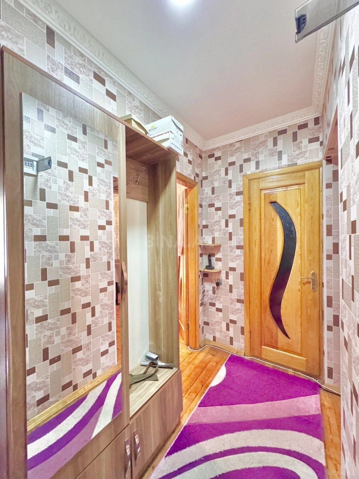 Satılır 2 otaqlı mənzil 55 m²