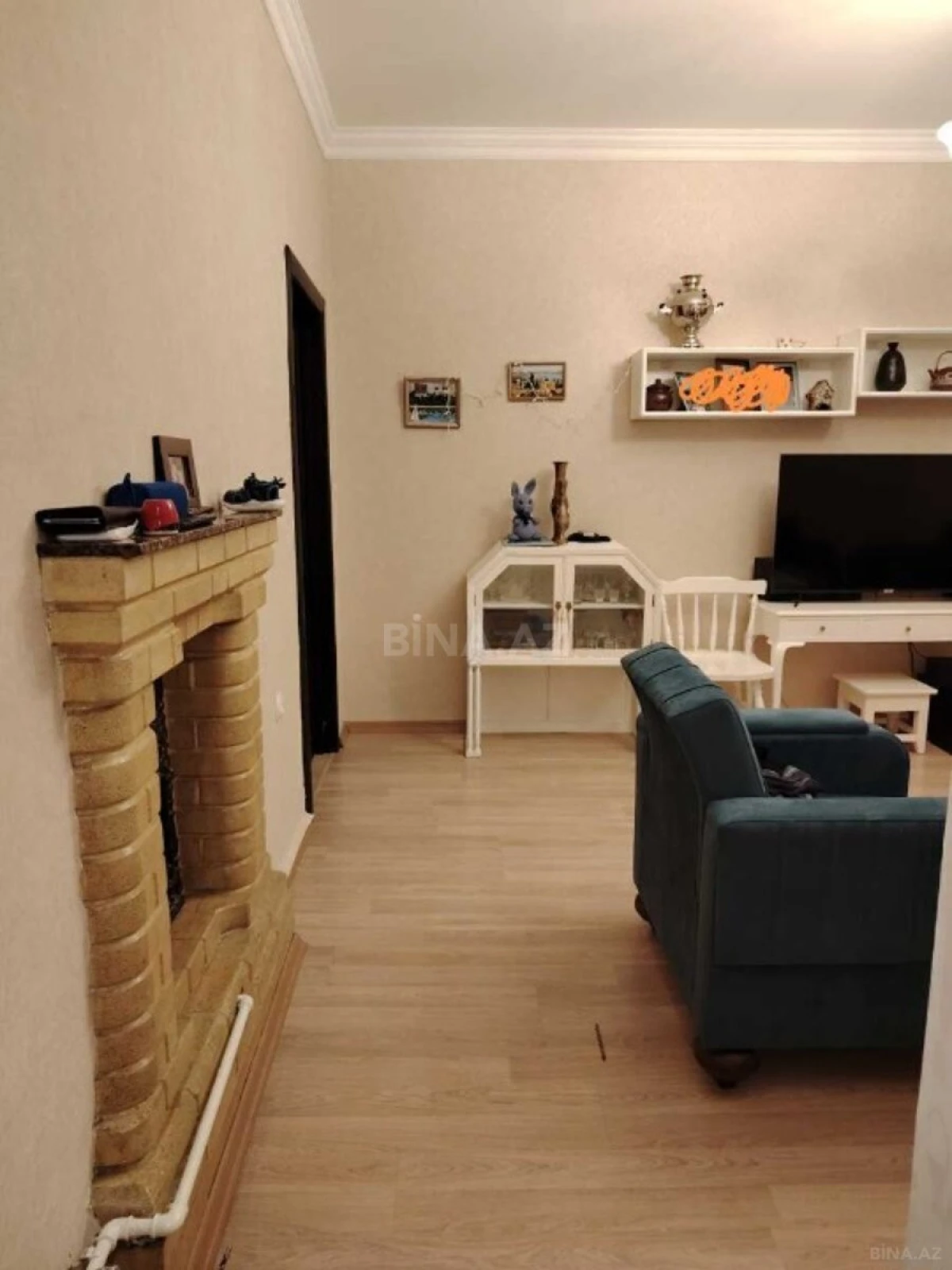 Satılır 5 otaqlı mənzil 117 m²