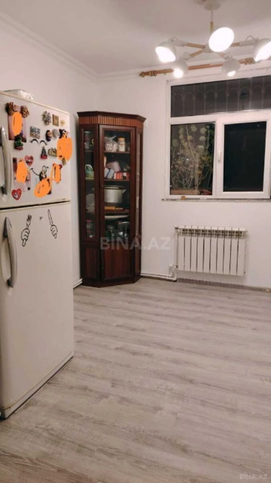 Satılır 5 otaqlı mənzil 117 m²