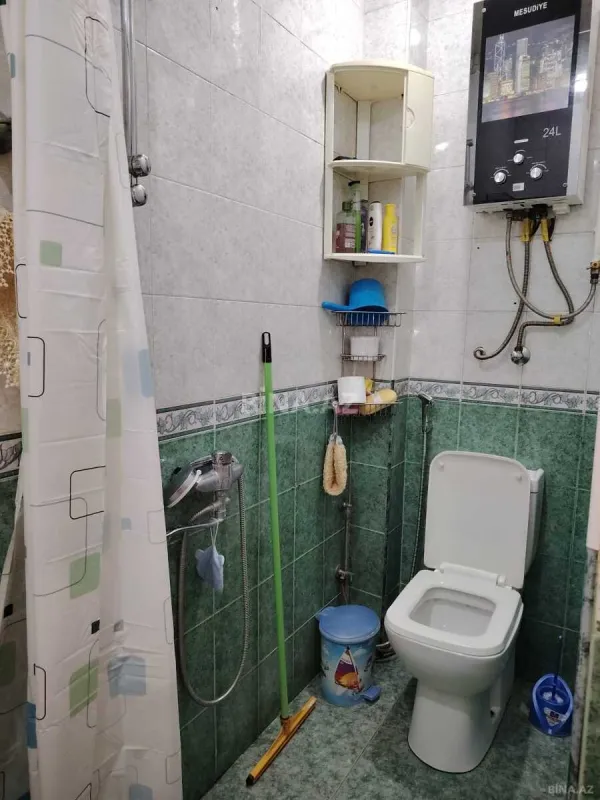 Satılır 5 otaqlı mənzil 117 m²