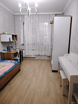 Satılır 5 otaqlı mənzil 117 m²