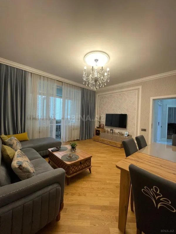 Satılır 2 otaqlı mənzil 90 m²