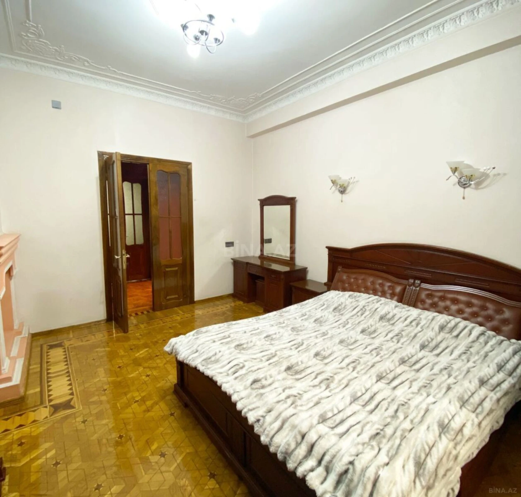 Kirayə verilir 3 otaqlı mənzil 90 m²