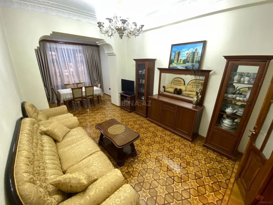 Kirayə verilir 3 otaqlı mənzil 90 m²