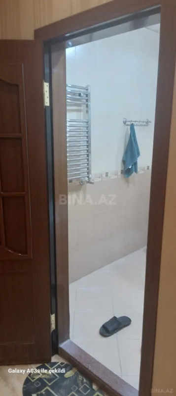 Kirayə verilir 2 otaqlı mənzil 100 m²